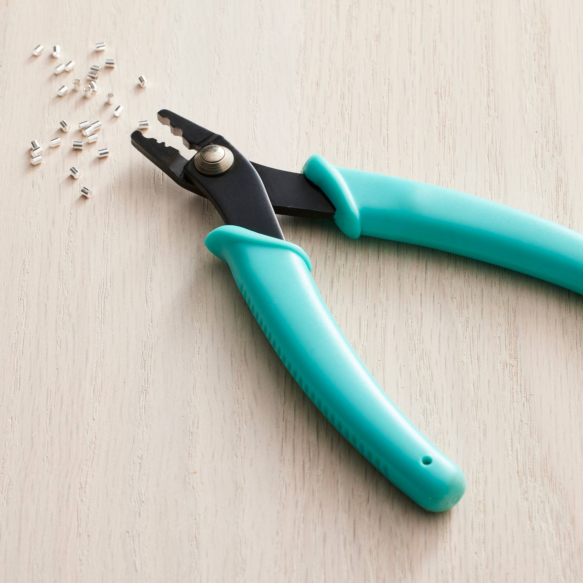 Bead Landing™ Crimper